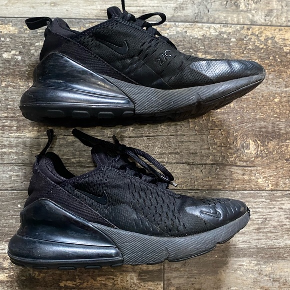 Youth boys shoes (3.5 & 4) - Picture 3 of 10